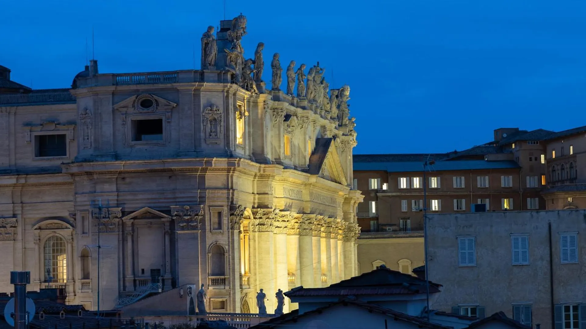 Touristaccommodationr&Dsanpietro Roma Appartamento