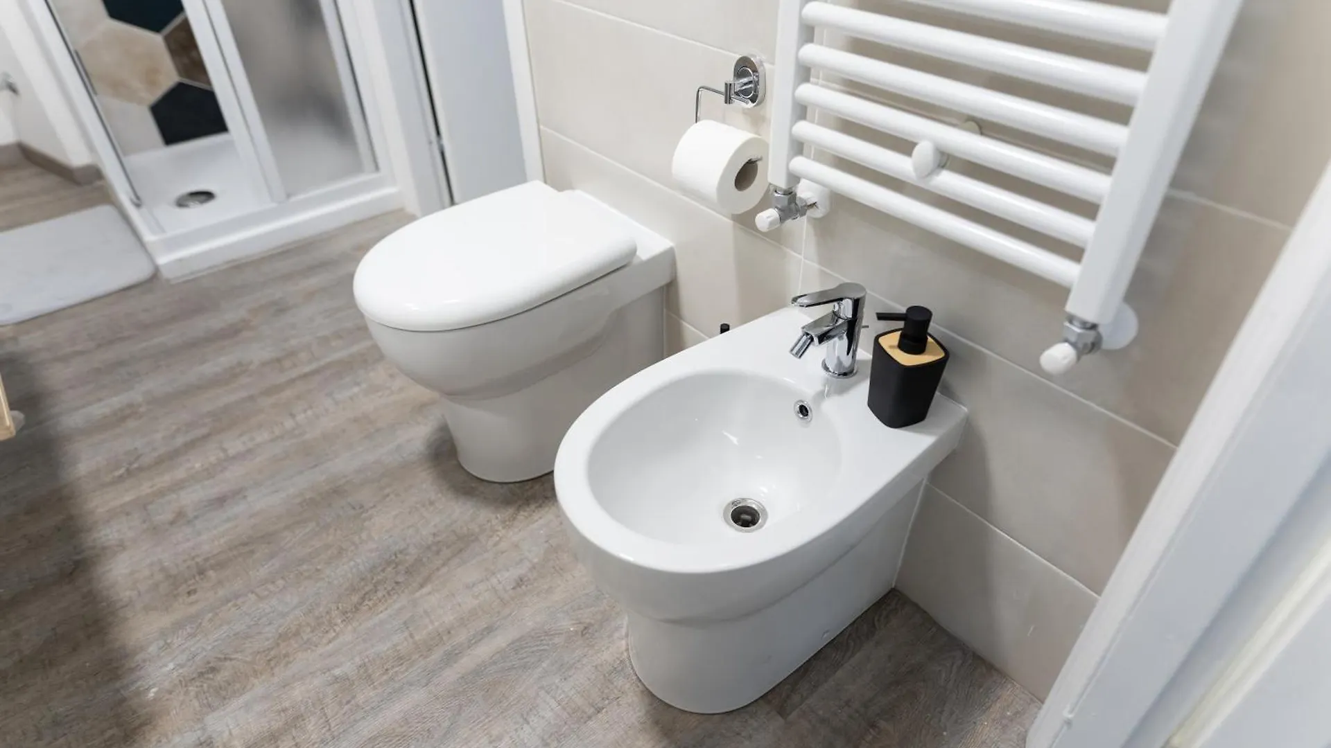 Touristaccommodationr&Dsanpietro Řím Apartmán