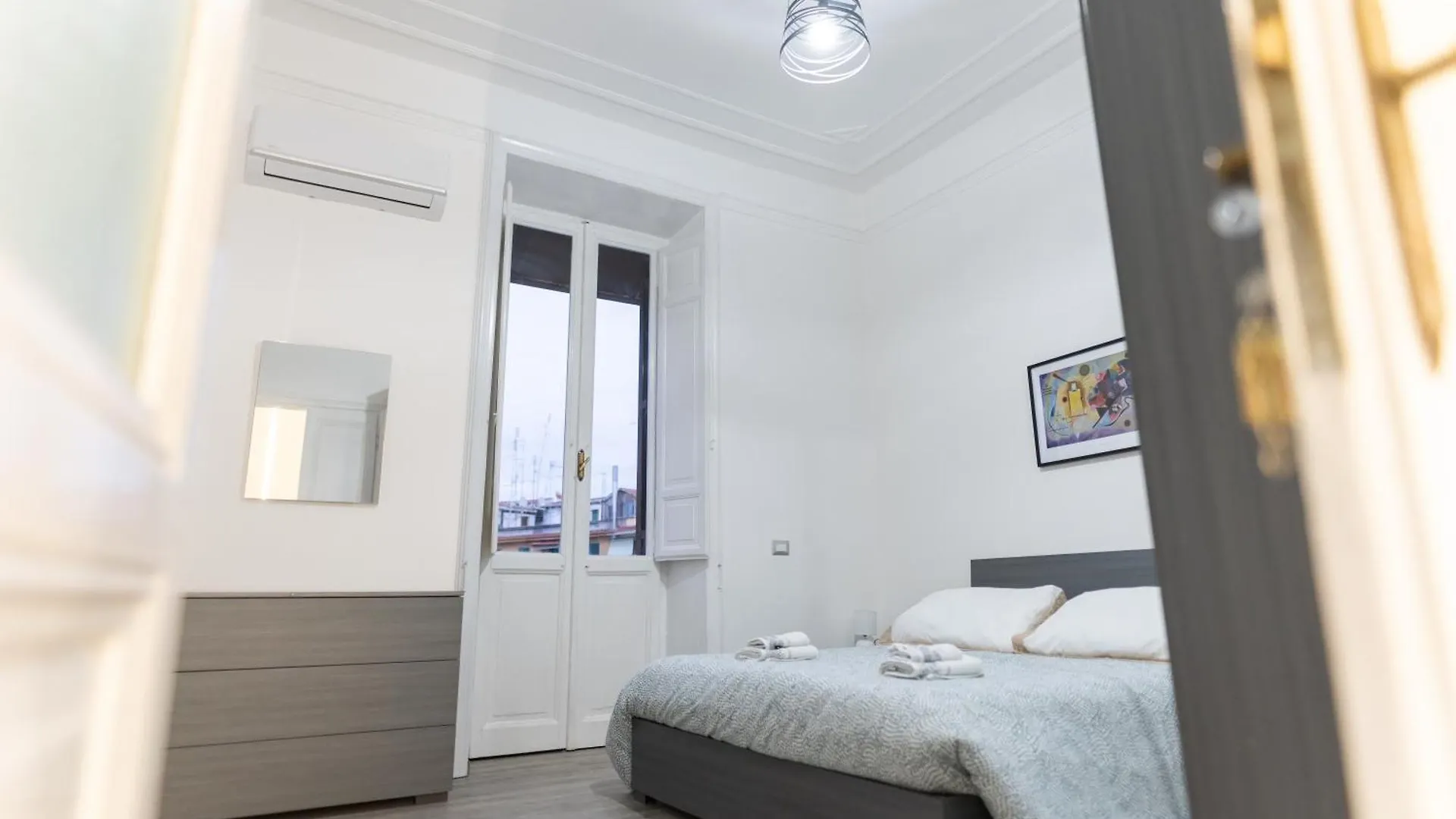 Touristaccommodationr&Dsanpietro Rome Apartment
